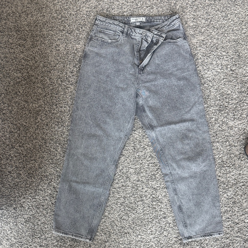Abercrombie & Fitch Women's Boyfriend Jeans in Gray Wash